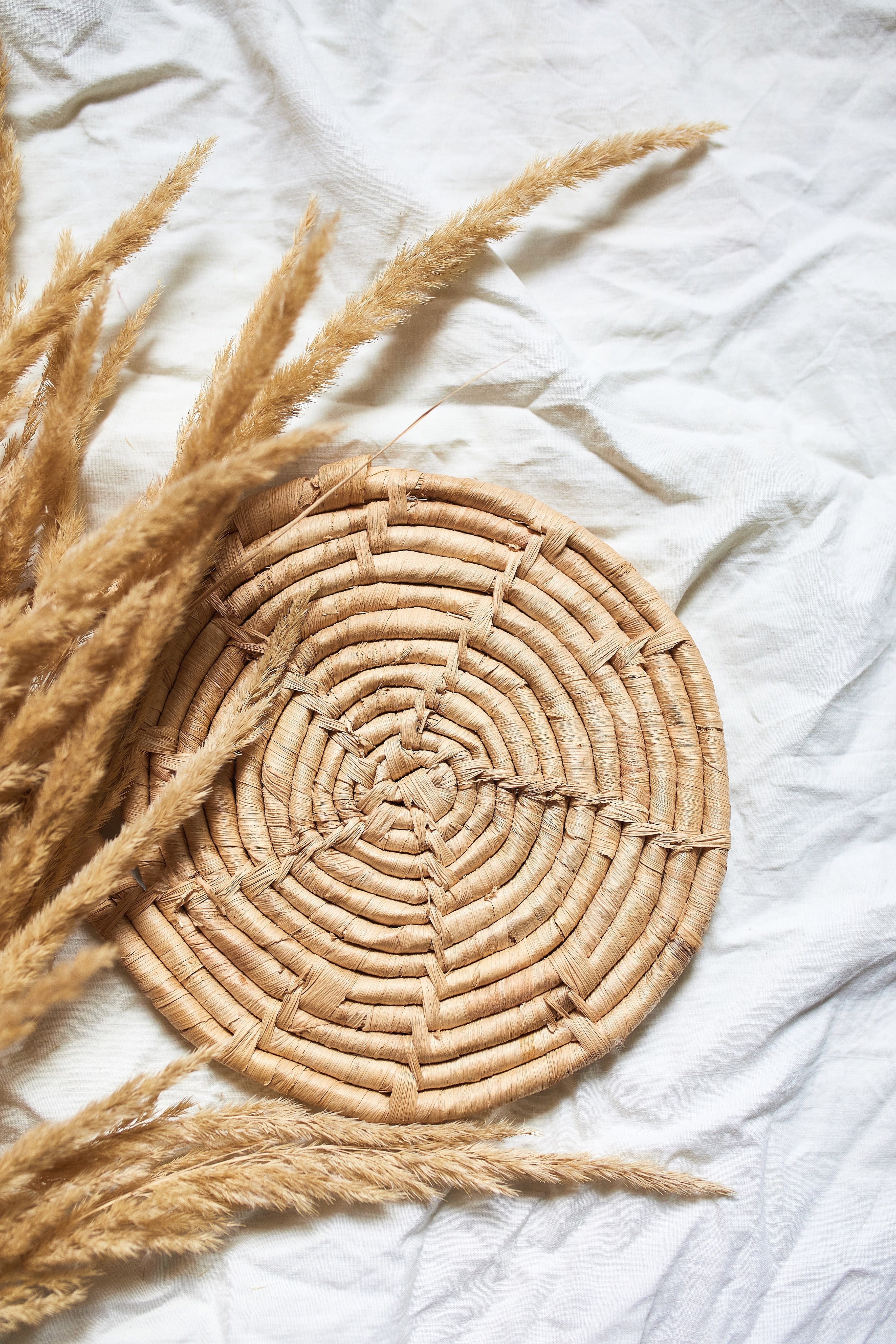 Handgewebt aus Halfa, Jute und Naturfasern