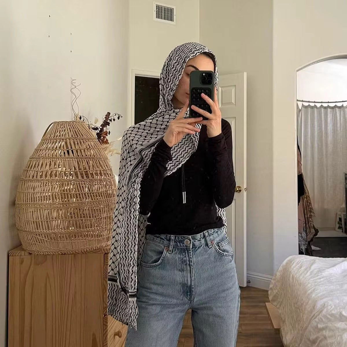 Palästina Schal Kufiya Chiffon – Leicht, stilvoll & vielseitig